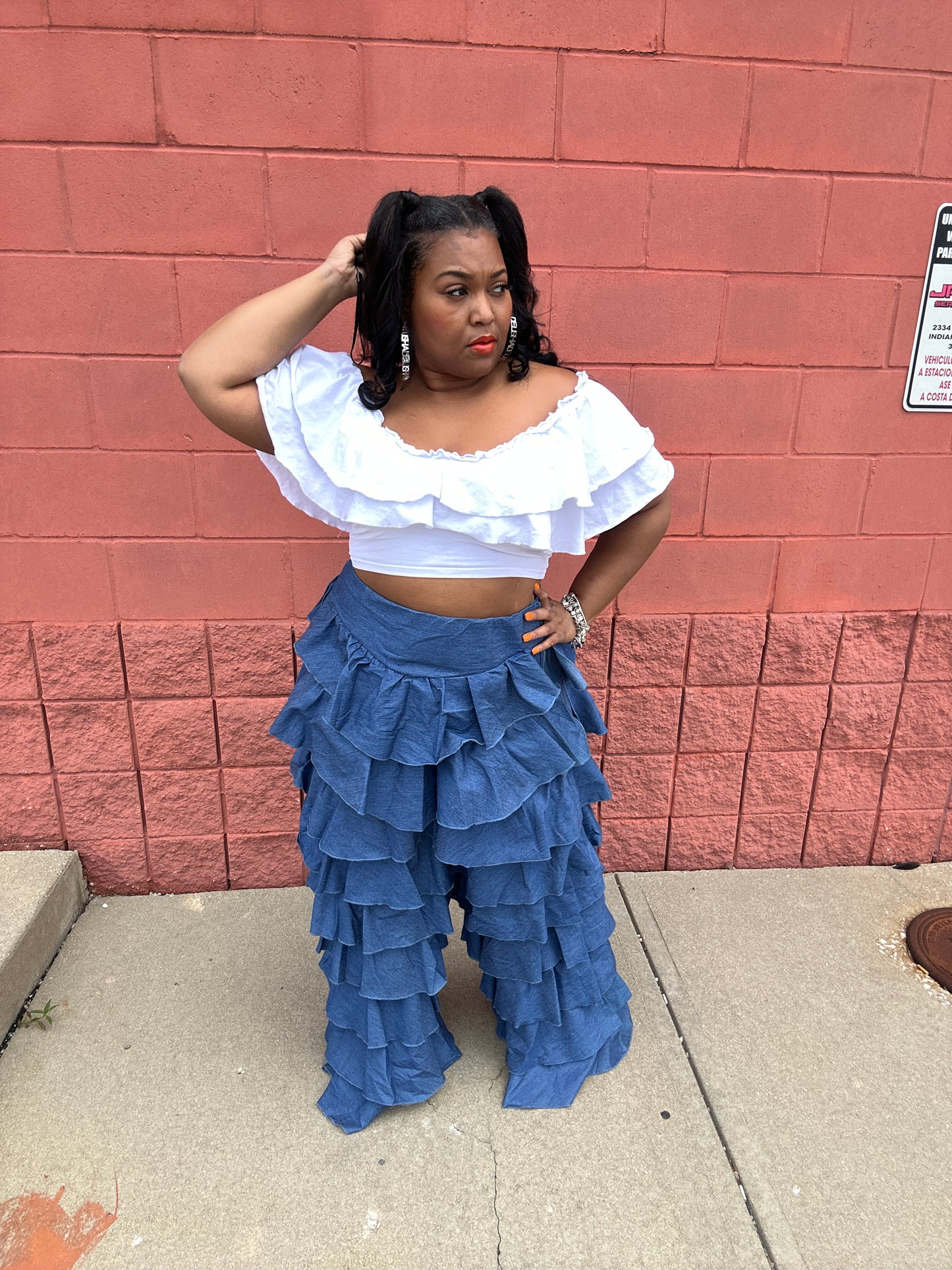 Pebbles ruffled pants